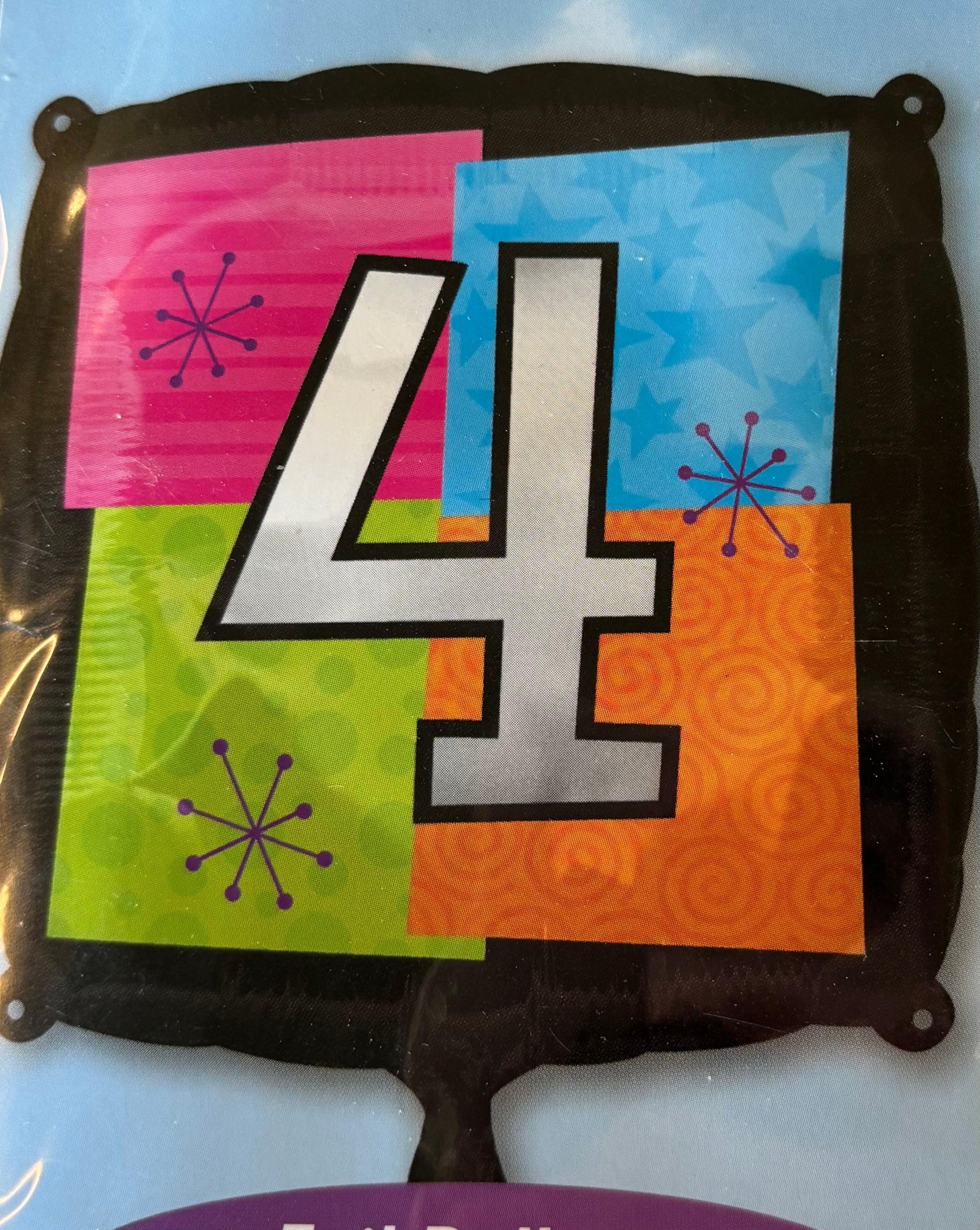 Firkantet folieballon, 4 - tal, 45 cm.