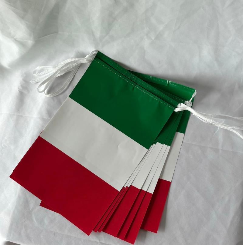 Italiensk flagranke, papir 4,5 m.