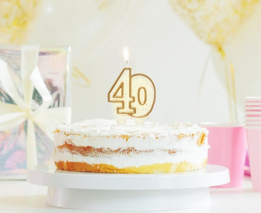Lagkage lys 40 år