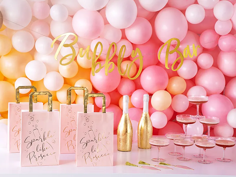 Bride To Be gavepose, pink og guld - 18x25x10cm