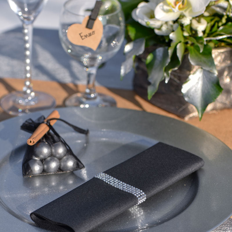 Smalt diamantbånd i sølv 1m