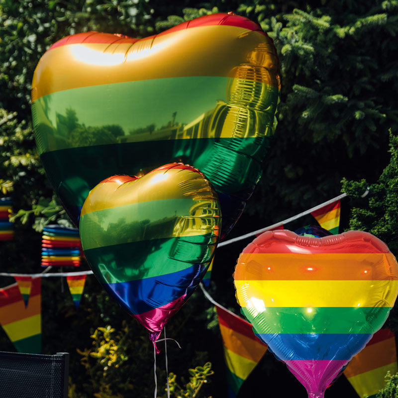 Hjerteballon i Pride farver 18"