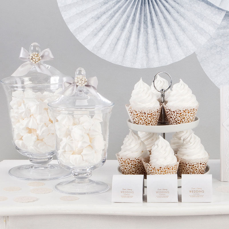 Hvide elegante cupcake wrappers