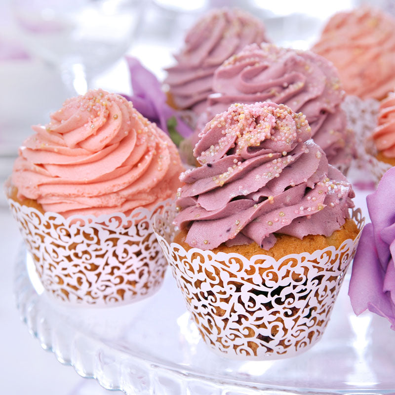 Hvide elegante cupcake wrappers