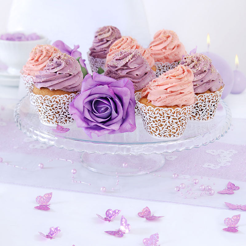 Hvide elegante cupcake wrappers